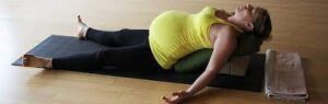 How-to-safely-teach-yoga-to-pregnant-women.